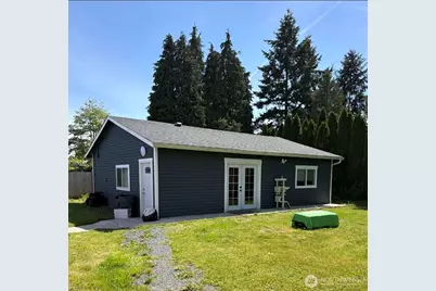7826 Rainier Drive #B, Everett, WA 98203 - Photo 1