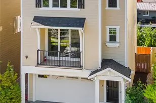 2204 176th Pl SW, Lynnwood, WA 98037 - Photo 2