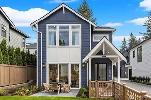 12605 NE 80th St, Kirkland, WA 98033 - Photo 1