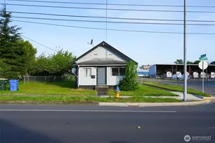 301 S Gold St, Centralia, WA 98531 - Photo 2