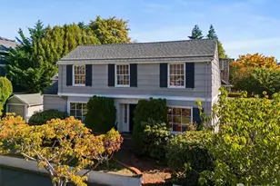 2926 W Blaine St, Seattle, WA 98199 - Photo 40