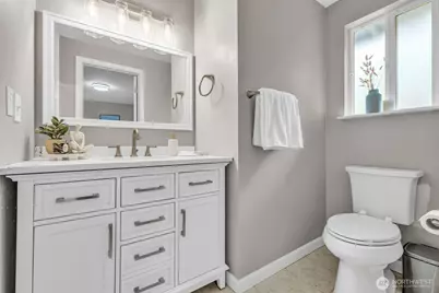 14638 124th Place NE, Woodinville, WA 98072 - Photo 16