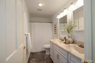 220 Grand Army St, Westport, WA 98595 - Photo 18