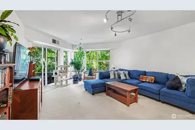 1750 152nd Avenue NE #C313, Bellevue, WA 98007 - Photo 4