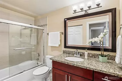 16921 Inglewood Road NE #A103, Kenmore, WA 98028 - Photo 20