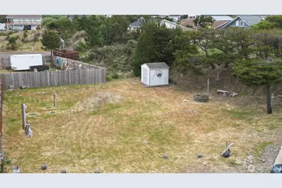 807 345th Place, Ocean Park, WA 98640 - Photo 2