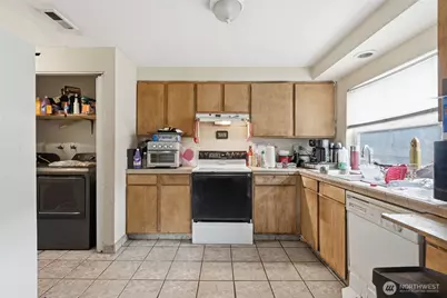 5608 NE 38th Street, Vancouver, WA 98661 - Photo 8