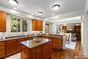 4810 Rose Ave NE, Bainbridge Island, WA 98110 - Photo 10