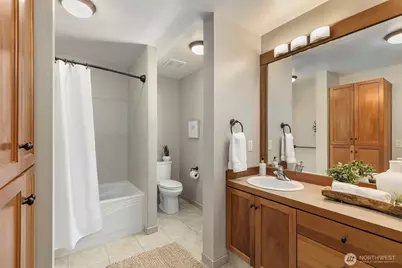 4810 Rose Avenue NE, Bainbridge Island, WA 98110 - Photo 32