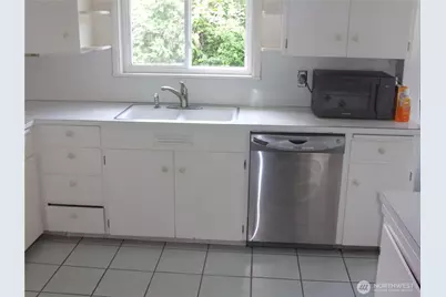 9404 A Street, Tacoma, WA 98444 - Photo 12
