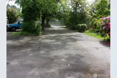 9404 A Street, Tacoma, WA 98444 - Photo 36
