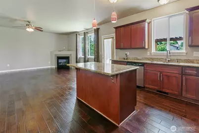 3215 Garnet St Street SE, Olympia, WA 98501 - Photo 10