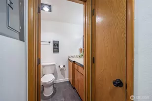 221 Hyak Dr E, Snoqualmie Pass, WA 98068 - Photo 26