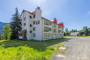 221 Hyak Dr E, Snoqualmie Pass, WA 98068 - Photo 34