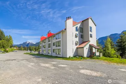 221 Hyak Drive E #302, Snoqualmie Pass, WA 98068 - Photo 32