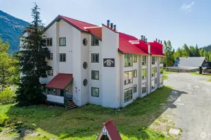 221 Hyak Dr E, Snoqualmie Pass, WA 98068 - Photo 2