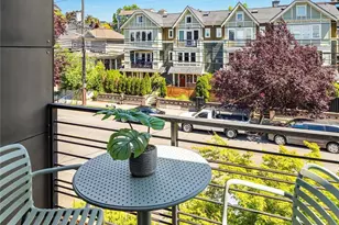 219 12th Ave E, Seattle, WA 98102 - Photo 16