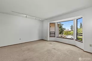 8111 NE 157th, Kenmore, WA 98028 - Photo 2