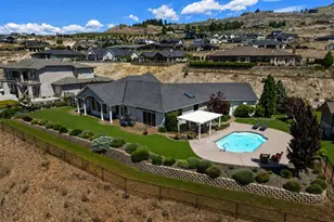 124 Waterview Dr, Chelan, WA 98816 - Photo 4
