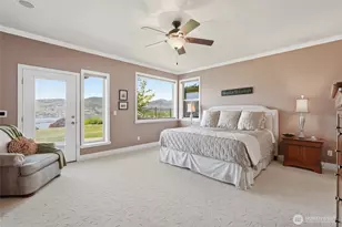 124 Waterview Dr, Chelan, WA 98816 - Photo 20