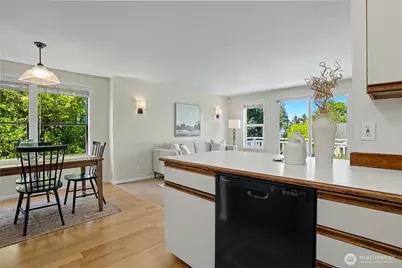 2631 NW 86th Street, Seattle, WA 98117 - Photo 12