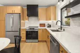 4009 33rd Ave W, Seattle, WA 98199 - Photo 8