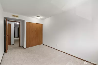 16200 NE 12th Court #D59, Bellevue, WA 98008 - Photo 30