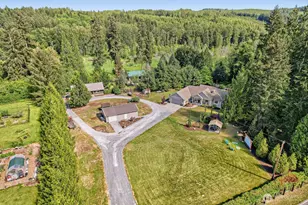417 N Carpenter Rd, Snohomish, WA 98290 - Photo 2