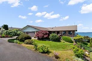 1035 Shorecrest Pl, Camano Island, WA 98282 - Photo 4