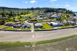 1035 Shorecrest Pl, Camano Island, WA 98282 - Photo 12