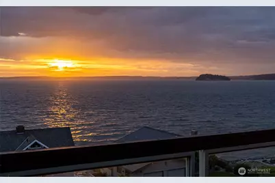 1035 Shorecrest Place, Camano Island, WA 98282 - Photo 2
