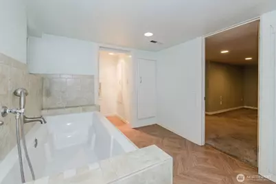1125 S National Avenue, Bremerton, WA 98312 - Photo 20