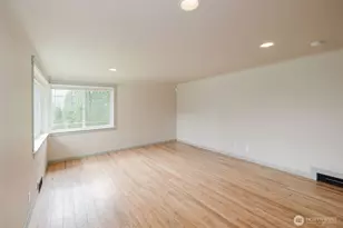 1125 S National Ave, Bremerton, WA 98312 - Photo 6
