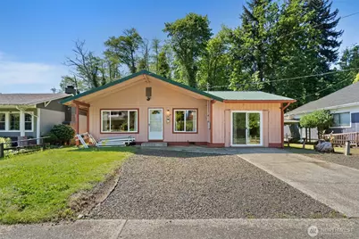 1334 Larch Street, Raymond, WA 98577 - Photo 1