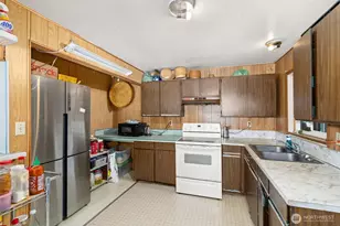 1334 Larch St, Raymond, WA 98577 - Photo 8
