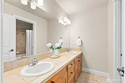 9545 NE Idel Weis Court, Bainbridge Island, WA 98110 - Photo 30