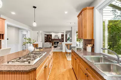 9545 NE Idel Weis Court, Bainbridge Island, WA 98110 - Photo 14