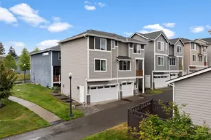 2405 Zeeden Way, Bremerton, WA 98310 - Photo 2