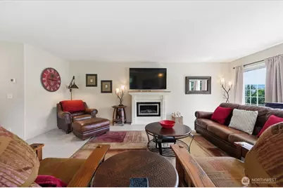 2432 Jeffrey Court, Wenatchee, WA 98801 - Photo 4