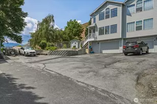 2432 Jeffrey Ct, Wenatchee, WA 98801 - Photo 1