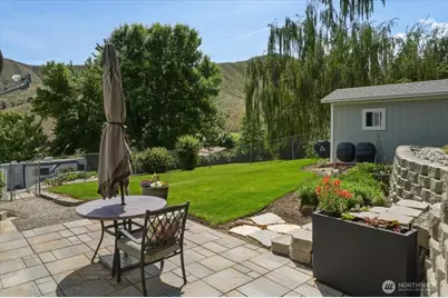 2432 Jeffrey Court, Wenatchee, WA 98801 - Photo 26