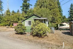 20375 NW Cedar Ln, Poulsbo, WA 98370 - Photo 1