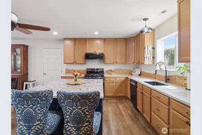 1813 Charles Street, DuPont, WA 98327 - Photo 10