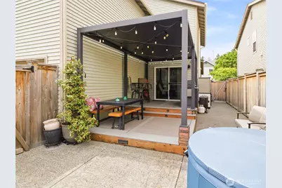 1813 Charles Street, DuPont, WA 98327 - Photo 32