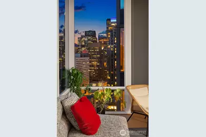121 Stewart Street #2501, Seattle, WA 98101 - Photo 18