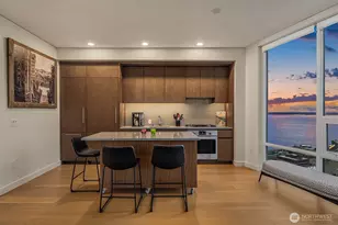 121 Stewart St, Seattle, WA 98101 - Photo 4