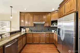 8850 Redmond Woodinville Road NE, Redmond, WA 98052 - Photo 6