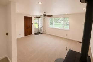 11210 133rd Ave SE, Rainier, WA 98576 - Photo 10
