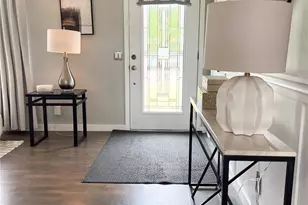 811 Hilltop Ave, Kent, WA 98031 - Photo 6