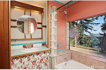 655 Race Road, Coupeville, WA 98239 - Photo 22